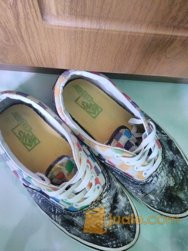crayola vans