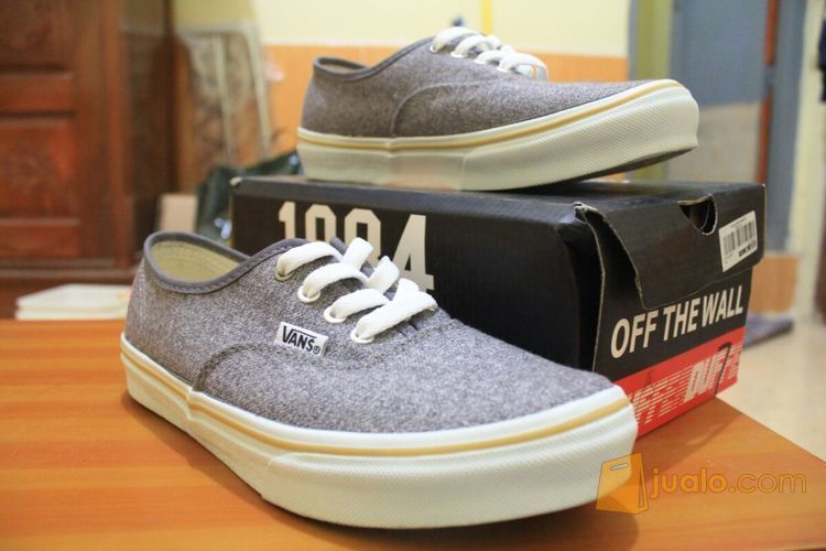 vans authentic original