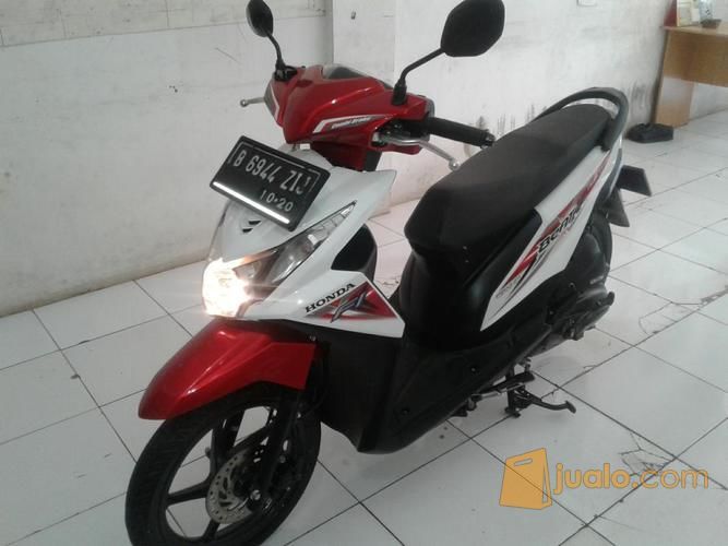  Motor  Honda Beat  Fi  Sporty Iss 2015  Merah Putih Depok 