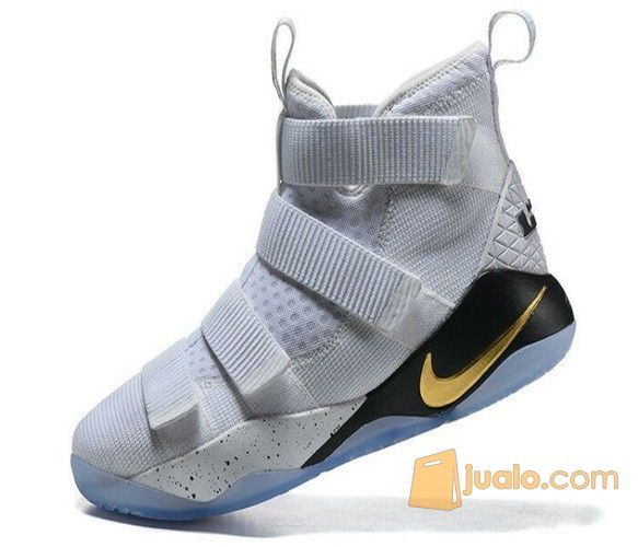 lebron soldier 11 court general