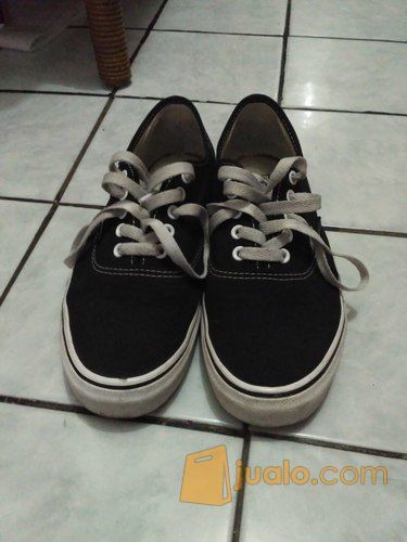 vans 41 size