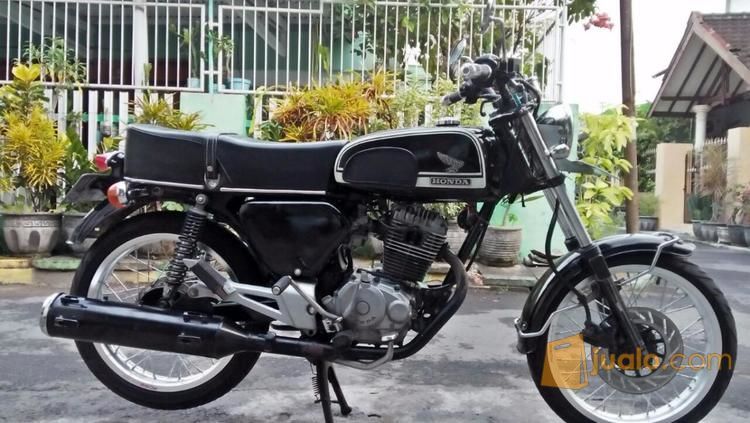 CB 125 Barang Terawat | Mojokerto | Jualo