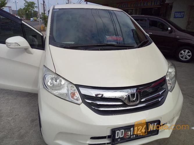  Mobil  Honda  Freed Makassar  Jualo