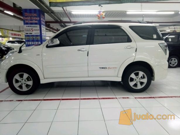  TOYOTA  RUSH  TRD Tahun 2014 Warna  Putih Kendari Jualo