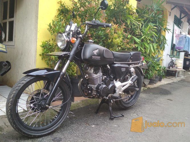 Megapro Modif Cb / Terjual Dijual Megapro Modif Cb Kaskus : Modifikasi scorpio scrambler dengan sentuhan h d ultra classic.