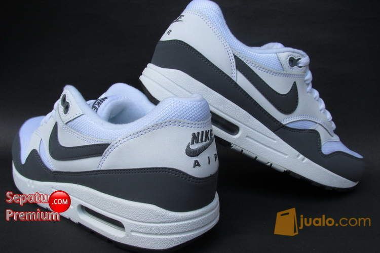 harga nike air max 1