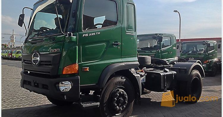 NEW HINO FG 235 T/H TRACTOR HEAD