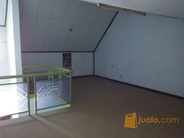 Rumah Bagus Lokasi Strategis Taman Pabuaran Tangerang.