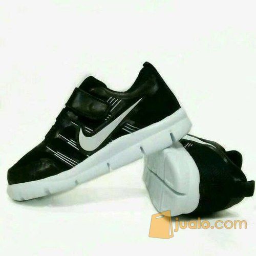 sepatu nike baby