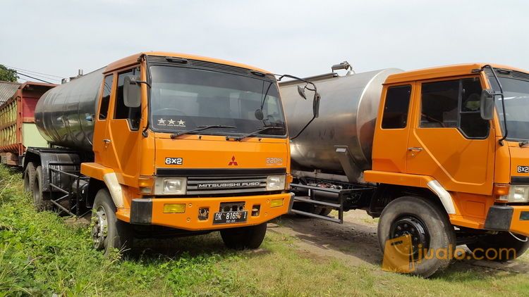 Mitsubishi Fuso  Banci Tahun 2010 Tangki  Tangerang Jualo