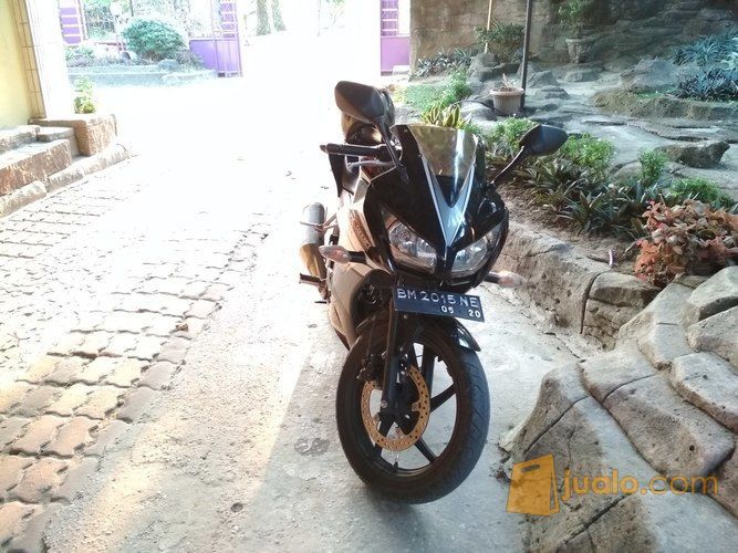  Sepeda  Motor  CBR  150  Hitam Pekanbaru Jualo