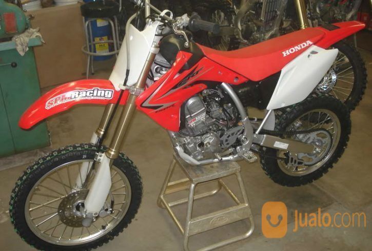  Motor  Trail  Crf  150cc Surabaya Jualo