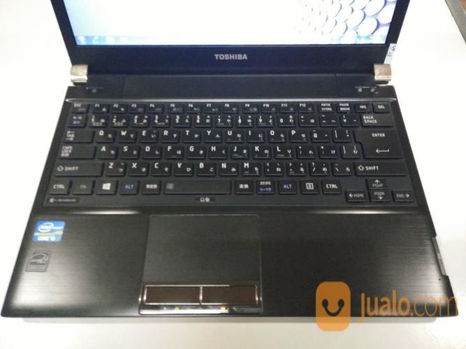 TOSHIBA dynabook R732 Core i5 4GB 新品SSD240GB 無線LAN Windows10