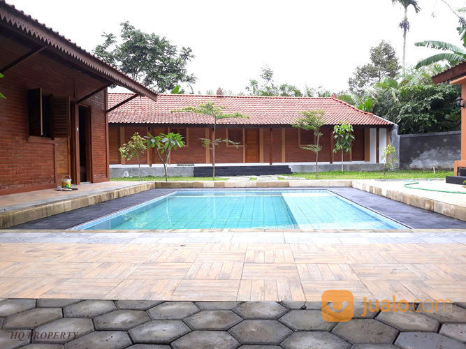 Villa Joglo Etnik Mewah Dengan Kolam Renang Pribadi LT 1300 M2