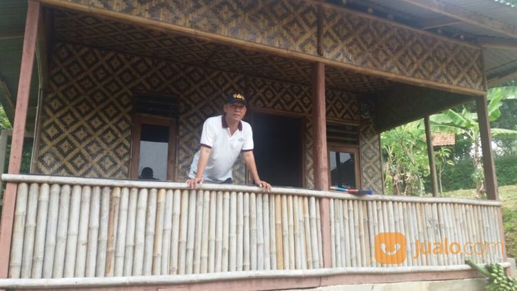 Tahan Lama Rumah Berfasad Bambu Yang Dipernis