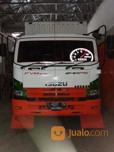 ISUZU GIGA  FVM 240PS TAHUN 2014 Kab Subang Jualo