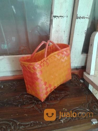 Jual Beli Produk Fashion Wanita Bekas Dan Baru Manguharjo Madiun
