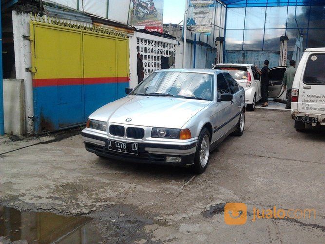  BMW  318i  1 8 E36  M43 Manual 1996 Bandung Jualo