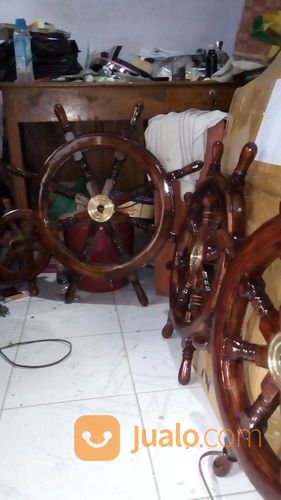 Aneka Produk Ornamen Alat Kemudi Kapal Laut