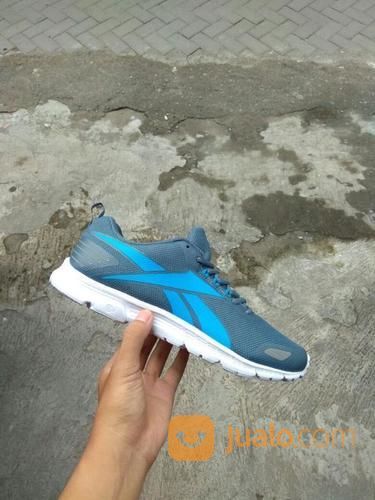 sepatu running reebok original