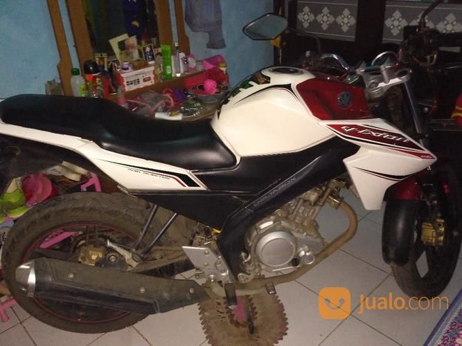  Motor  Bekas  Yamaha  Vixion Tahun 2013 Tangerang  Jualo