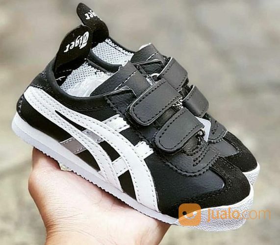 sepatu asics onitsuka