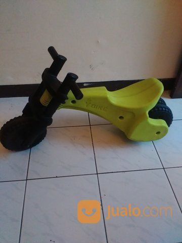 ybike session balance bike