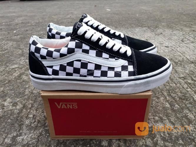 vans old skool checkerboard black
