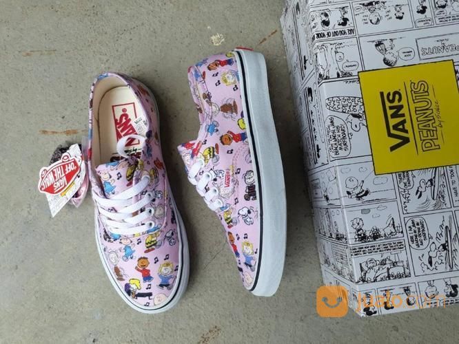 vans authentic peanuts