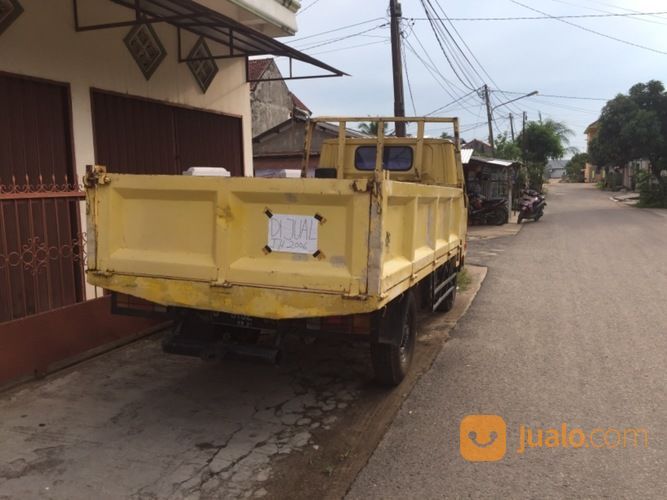  TRUK  ENGKEL  TAHUN 2006 Palembang  Jualo