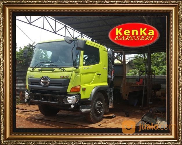 Karoseri Truck Dan Mobil Selfloader Mitsubishi 