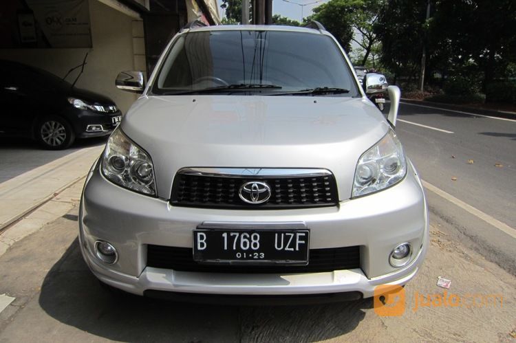 Toyota Rush S Tahun 2012 Silver AT | Jakarta Timur | Jualo