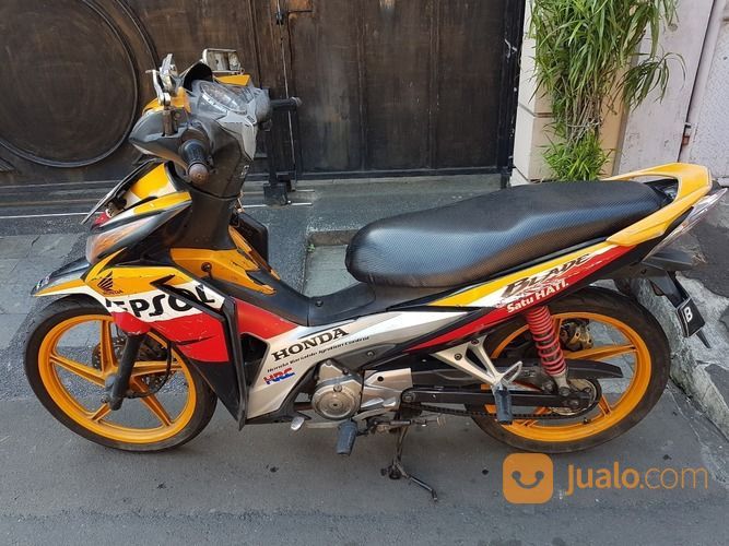Harga Motor Honda Blade 2011 Terbaru