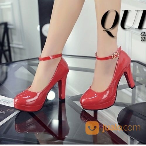 sepatu pump heels