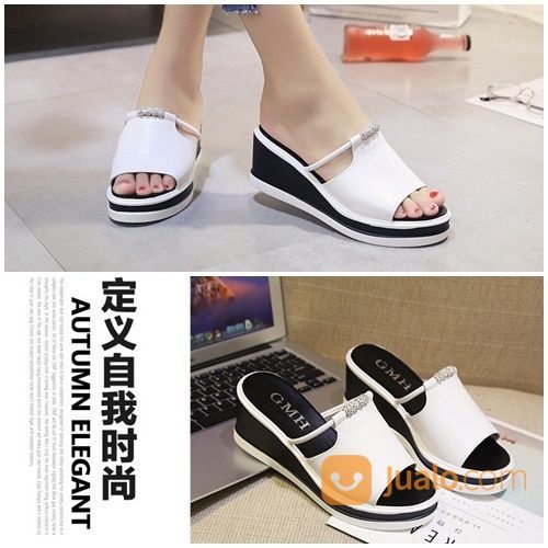 sandal wedges cantik