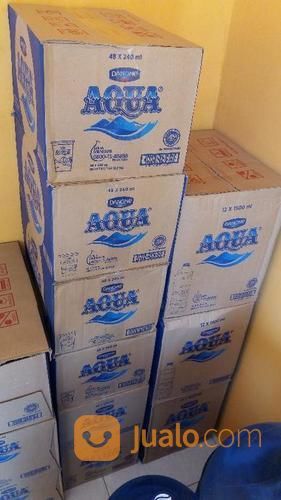 Distributor Aqua  Botol  1500ml Kemasan Botol  Besar  Kardusan 