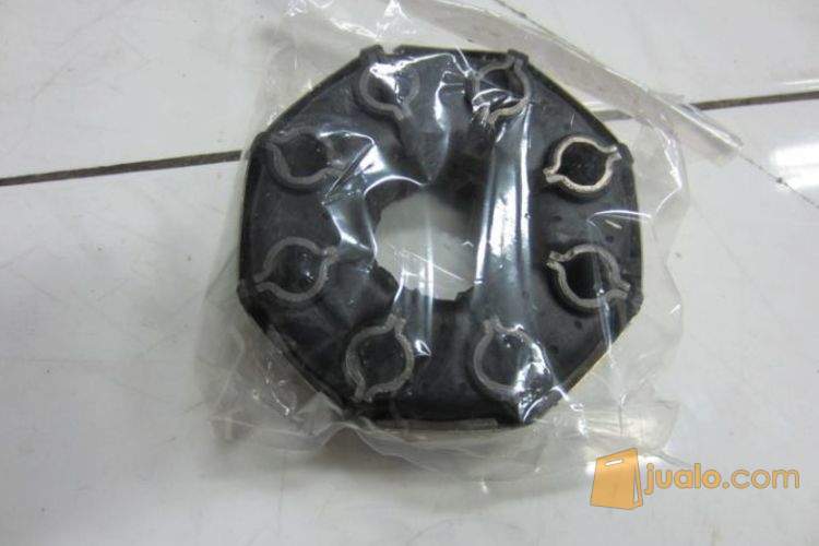 Karet kopel BMW E12 onderdil suku cadang spare parts