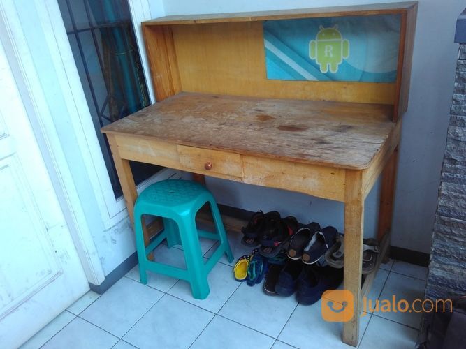 Meja Service Handphone Jakarta Selatan Jualo