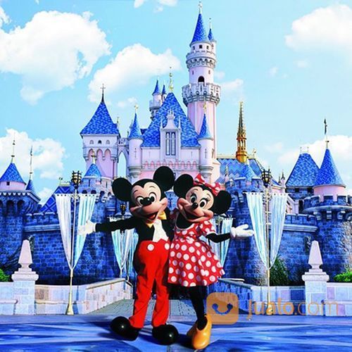 TOUR MURAH HONGKONG DISNEYLAND+THE PEAK+MADAME TUSSAUDS+SKY TERRACE