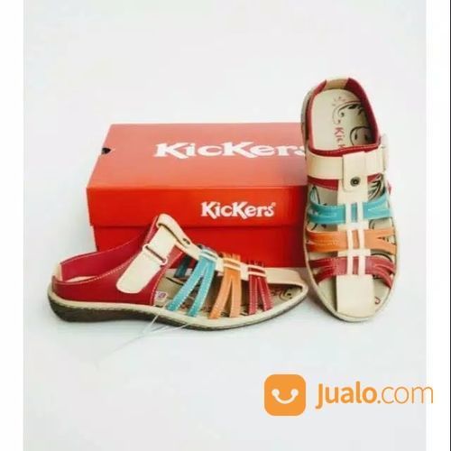 sandal kickers