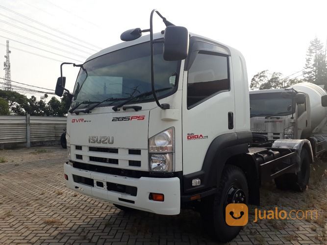 ISUZU GIGA GVR 34 TRACTOR HEAD Jakarta Barat Jualo