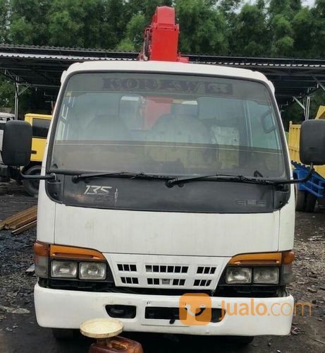  Truck  Crane  Isuzu ELF Model 135 PS Kapasitas 3 Ton 