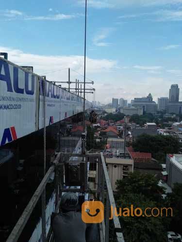 Jasa Pengerjaan Alumunium Dan Service Alumunium ( Jendela, Pintu, ACP )