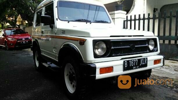  Mobil  Bekas SUZUKI JIMNY KATANA GX SJ410 Tahun  2000  GX 