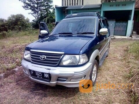  Mobil  Bekas  Kijang Krista Luxury Blue Ocean 2 0 EFI 2004 