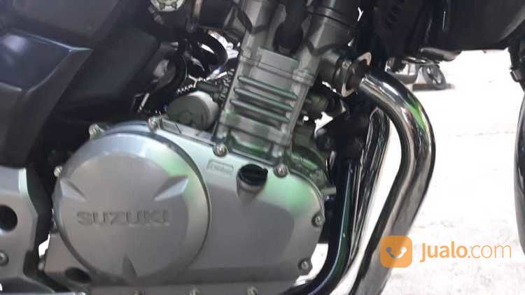 Motor Suzuki Inazuma 2013