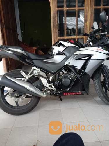 Honda CBR  150R Tahun 2015 Nego Sampai Jadi Kondisi 