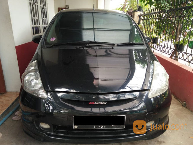 Honda Jazz  Tahun  2004  Hitam Metalik Siap Pakai Mudik 