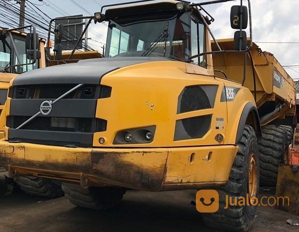 Alat Berat Bekas  Articulated Dump Truck  Hauler Volvo  