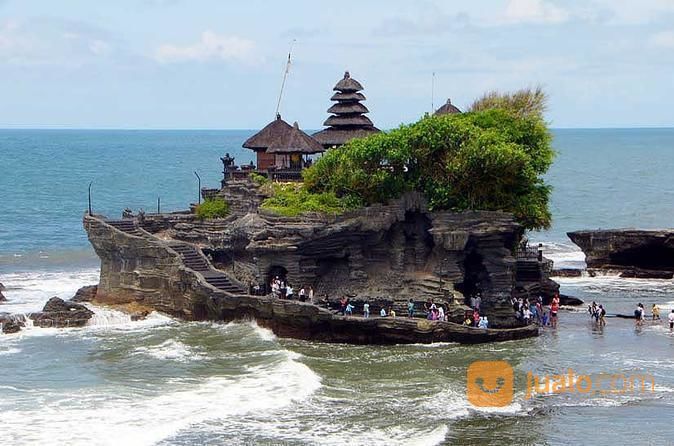 8D BALI HEMAT (ULUWATU, JIMBARAN, TANAH LOT, BEDUGUL, BROMO)